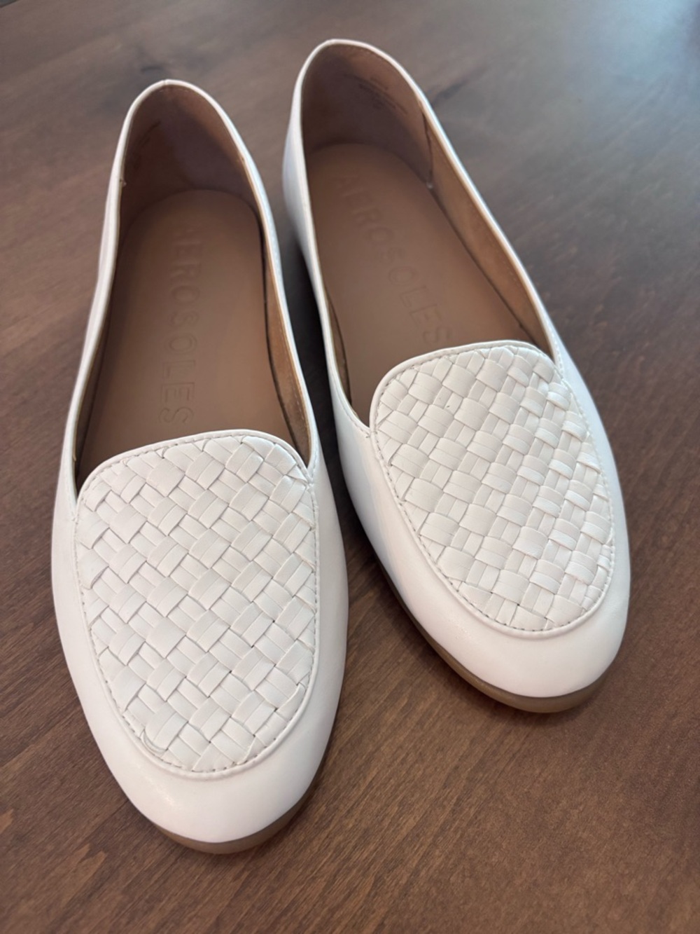 Women's Aerosoles Brielle White Woven Leather Loafers, size 8.5, No Box - Picture 2 of 16